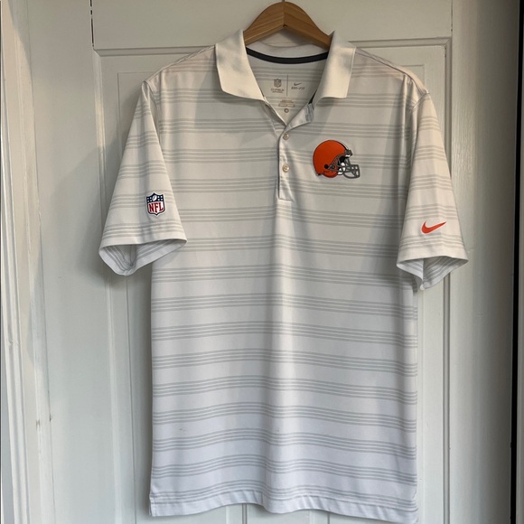 Nike NFL Cleveland Browns White and Gray Striped Polo Shirt Size Medium - Picture 1 of 6